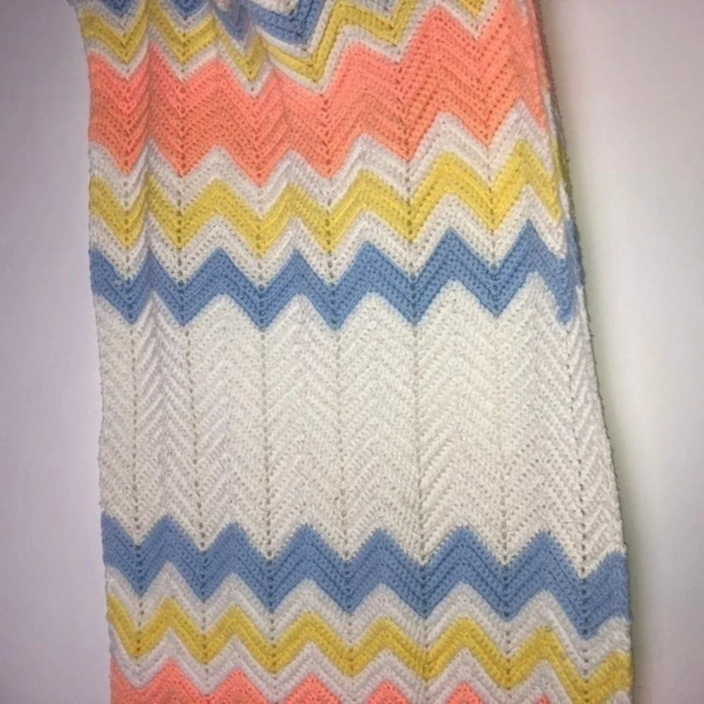 Crochet‎ Blanket Pastel Color Grannycore Chevron Pattern